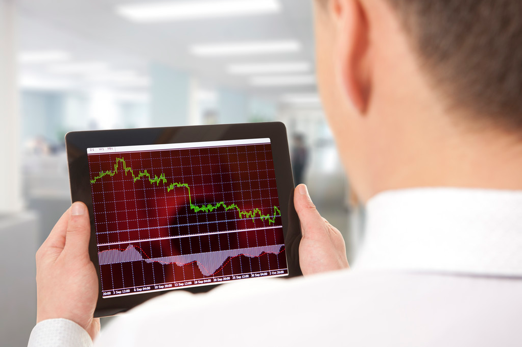 银行股票配资：高收益背后的风险与机遇